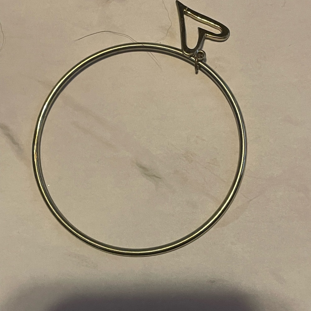 Heart charm bangle